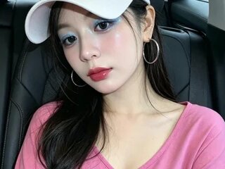 Chat Now with Caihong 03
