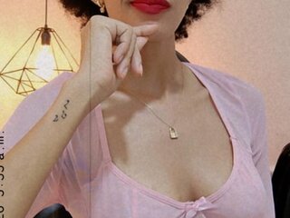 Chat Now with elaiinestark