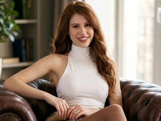 Chat Now with CarolaineMyers