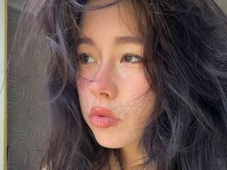 Chat Now with YolondaGarand