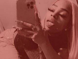 Chat Now with QueeenJ