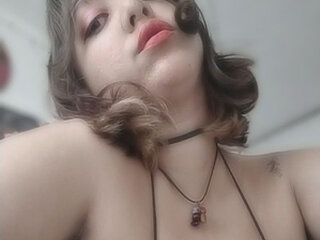 Chat Now with Nanabela28