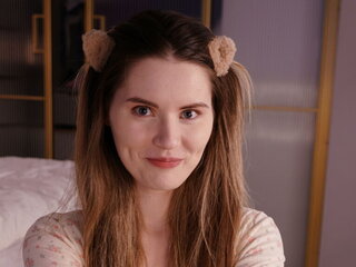 Chat Now with VeronaBrittle