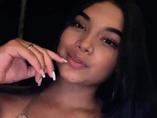 Chat Now with lollyKathy