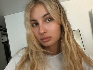 Chat Now with BellaSilva