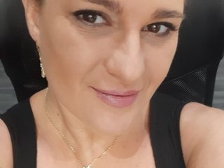 Chat Now with Claraboobies