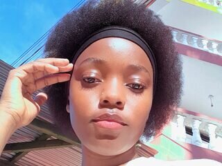 Chat Now with Wan Lux